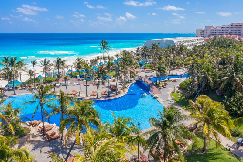 The Pyramid Cancun 13