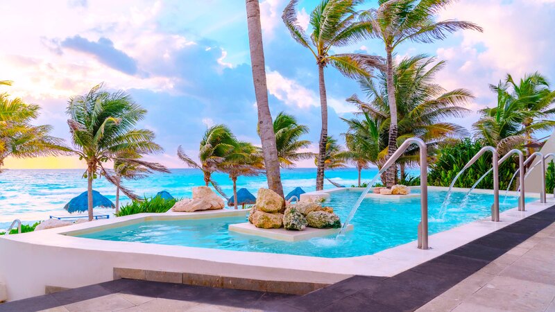The Pyramid Cancun 15