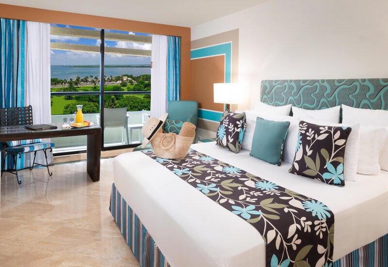 The Pyramid Cancun 53