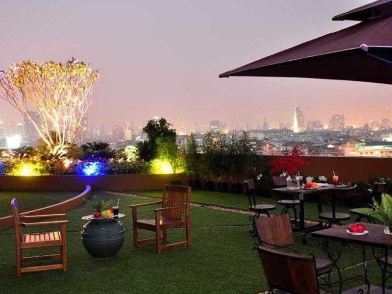 Grand Howard Hotel 1