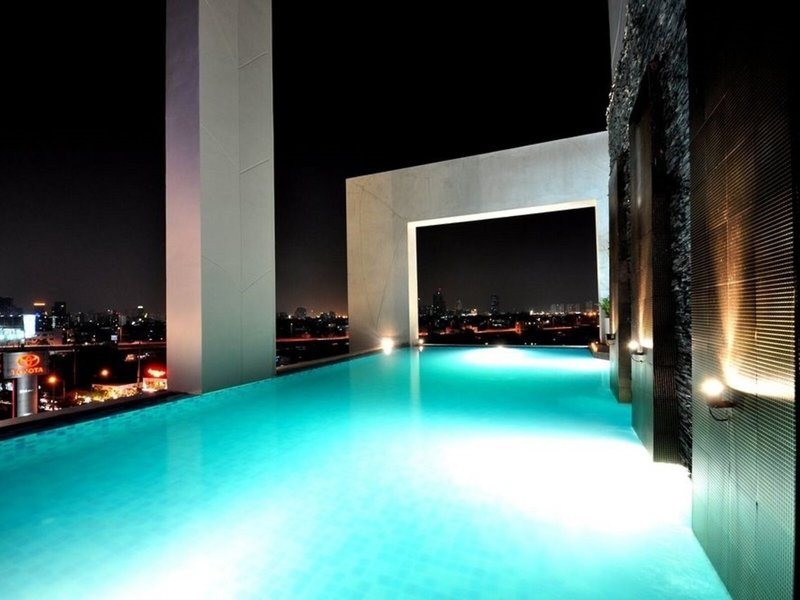 Grand Howard Hotel 4