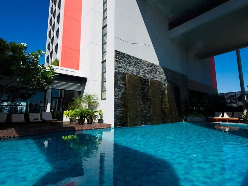 Grand Howard Hotel 7