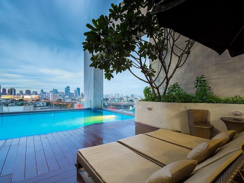 Grand Howard Hotel 9