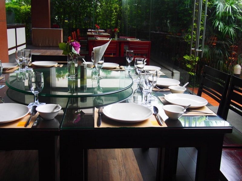 Grand Howard Hotel 25