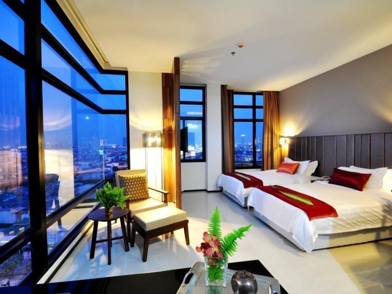 Grand Howard Hotel 40