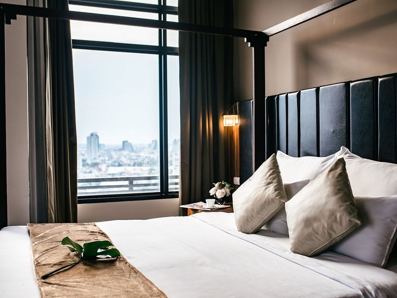 Grand Howard Hotel 22