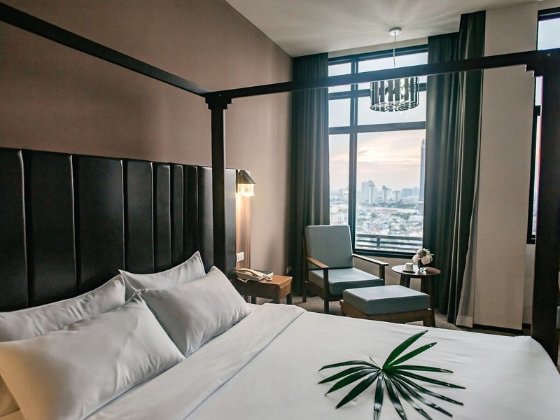 Grand Howard Hotel 38