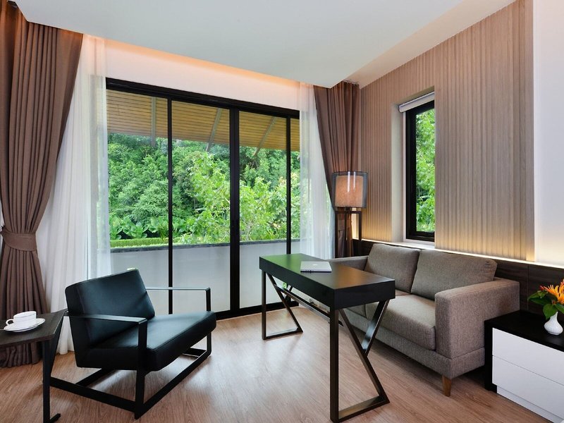 Tinidee Golf Resort at Phuket 44