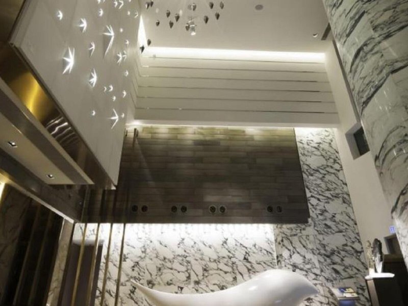 L´Hotel Elan 7