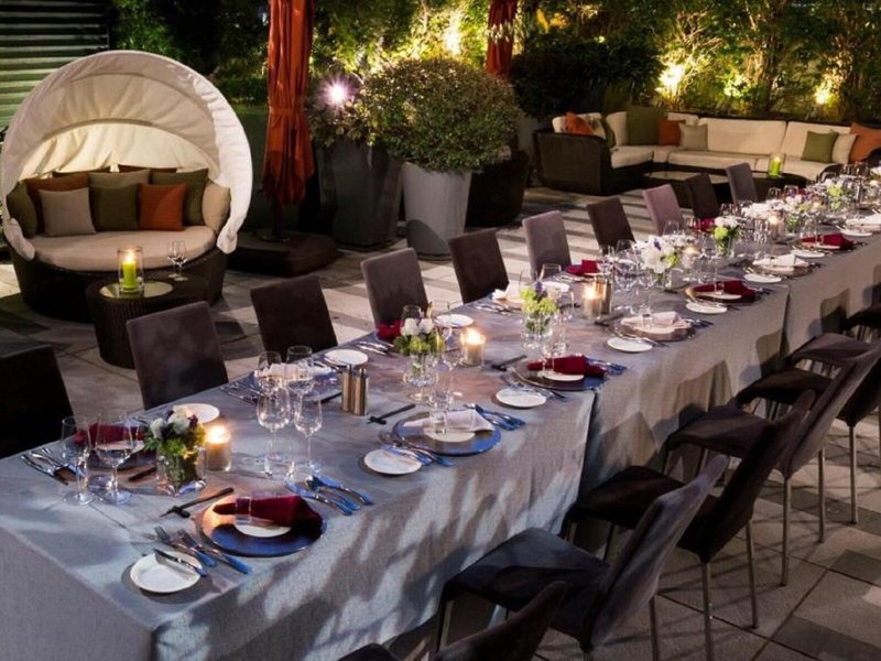L´Hotel Elan 11