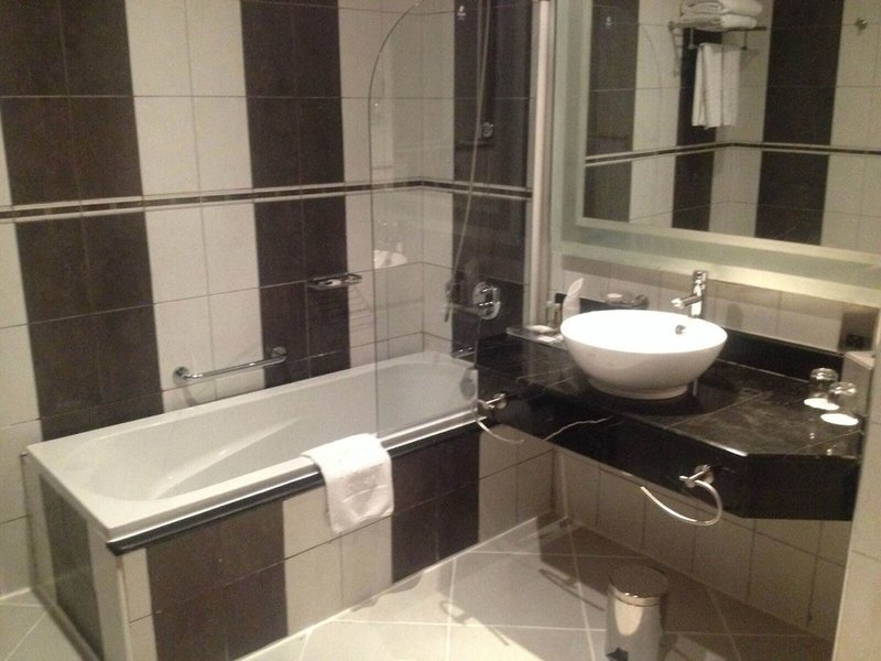 Millennium Central Doha 47