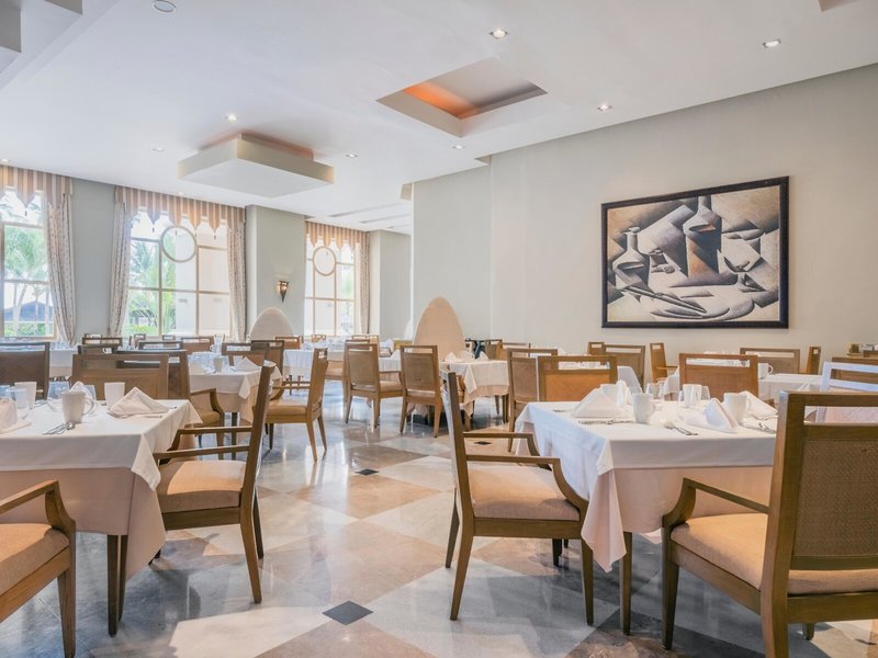 Iberostar Grand Rose Hall 27