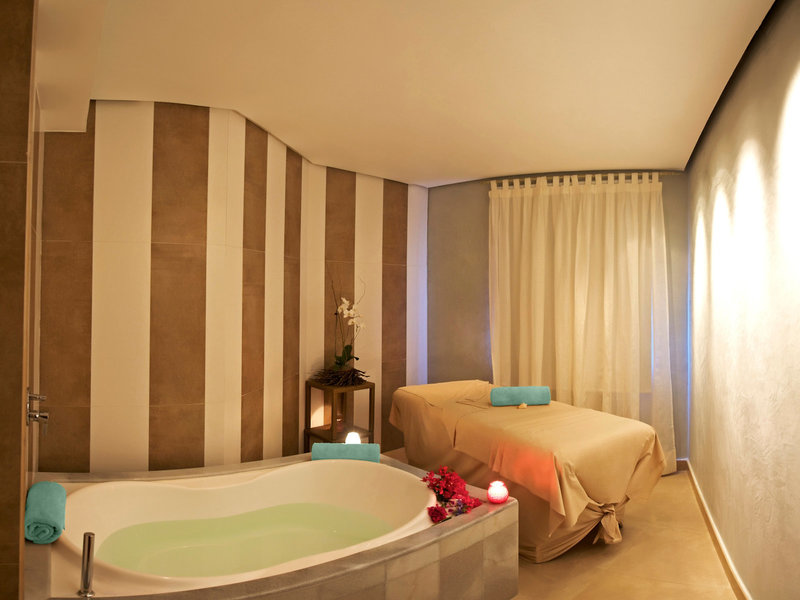 Iberostar Grand Rose Hall 36