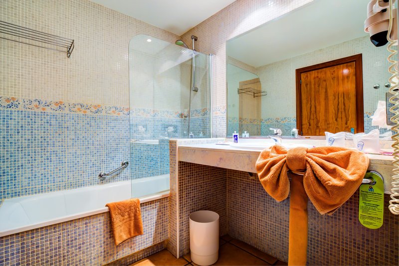 SBH Hotel Club Paraiso Playa 13