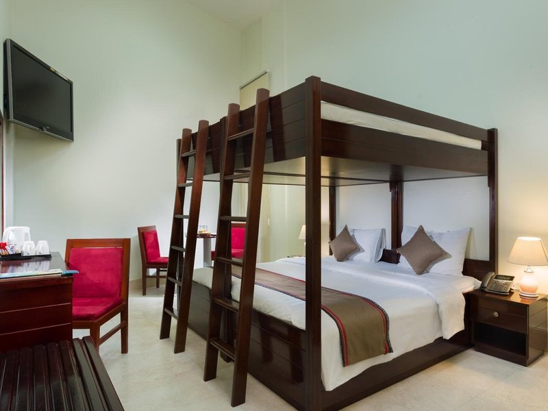 Ras Al Jinz Turtle Reserve 13