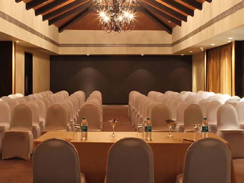 The O Hotel Goa 8