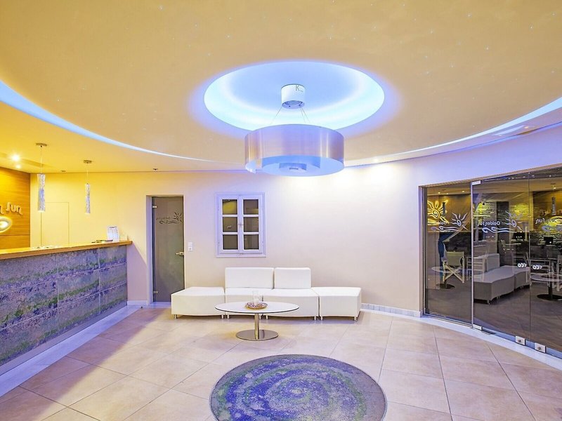 Naxos Golden Sun 24 - Health & Beauty