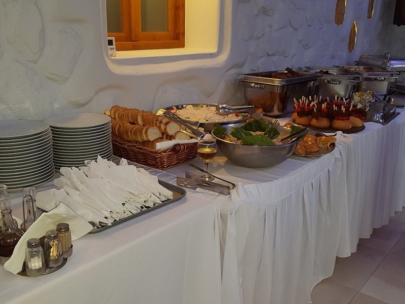 Naxos Golden Sun 35 - Restaurant