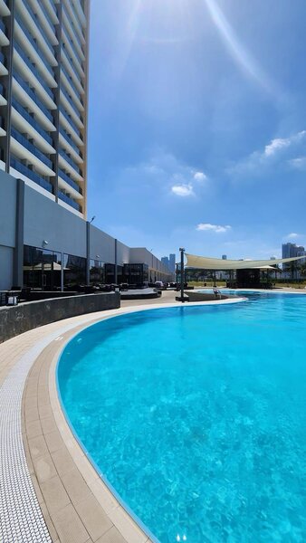 Hotel Holiday International 2