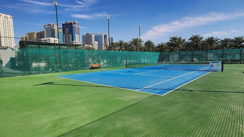 Hotel Holiday International 44