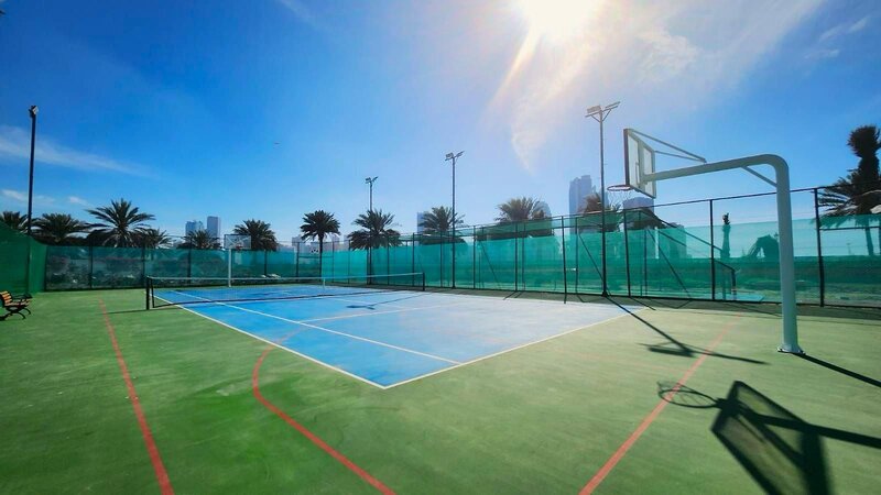 Hotel Holiday International 45