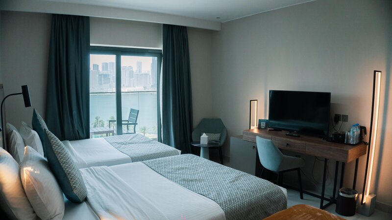 Hotel Holiday International 50