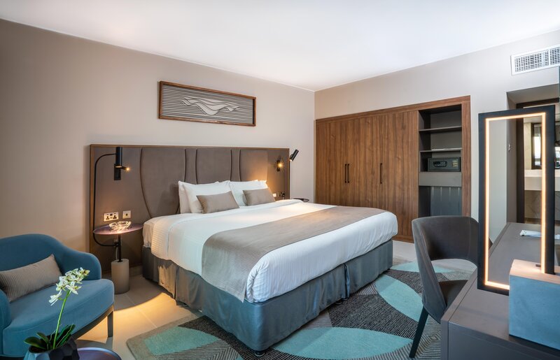 Hotel Holiday International 72