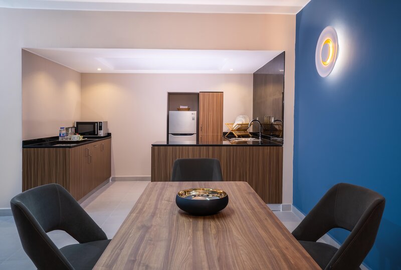 Hotel Holiday International 78