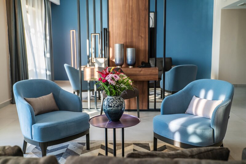 Hotel Holiday International 81