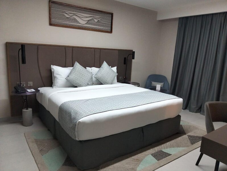 Hotel Holiday International 89