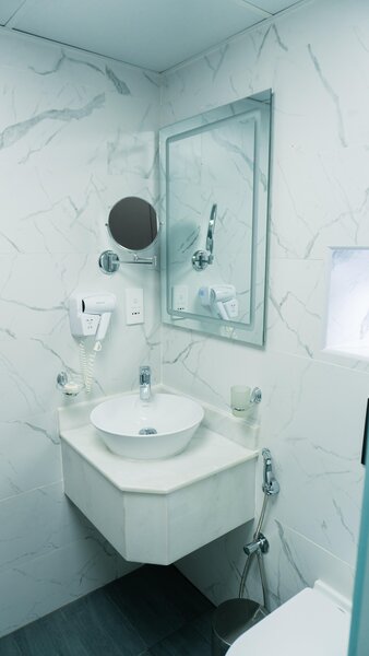 Hotel Holiday International 104