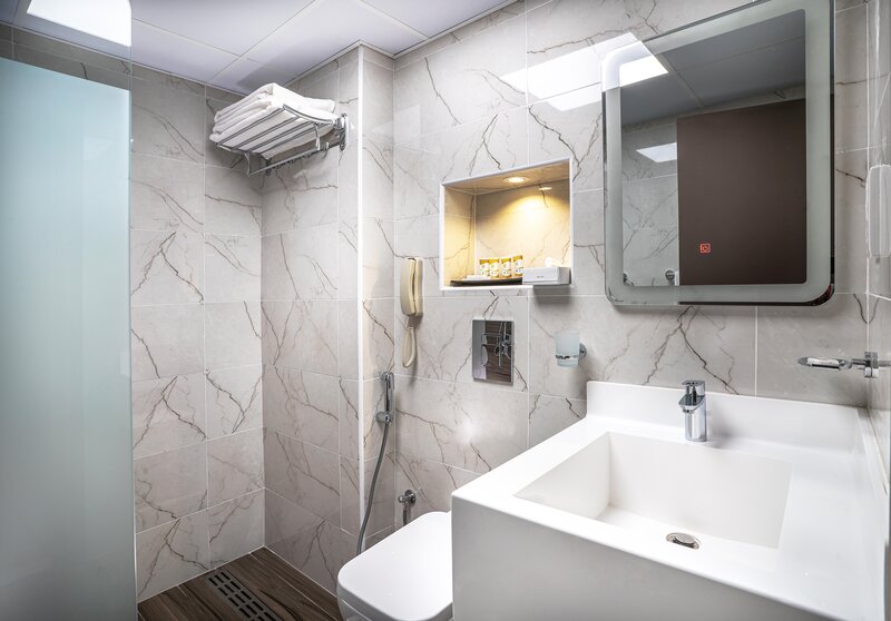 Hotel Holiday International 106