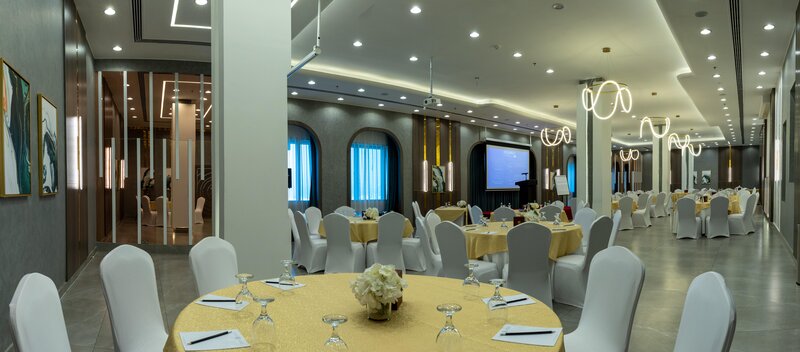 Hotel Holiday International 121