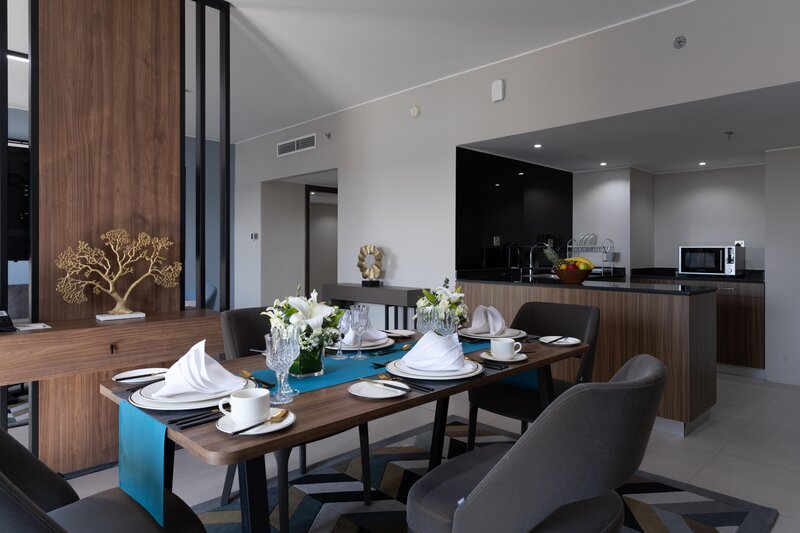 Hotel Holiday International 136