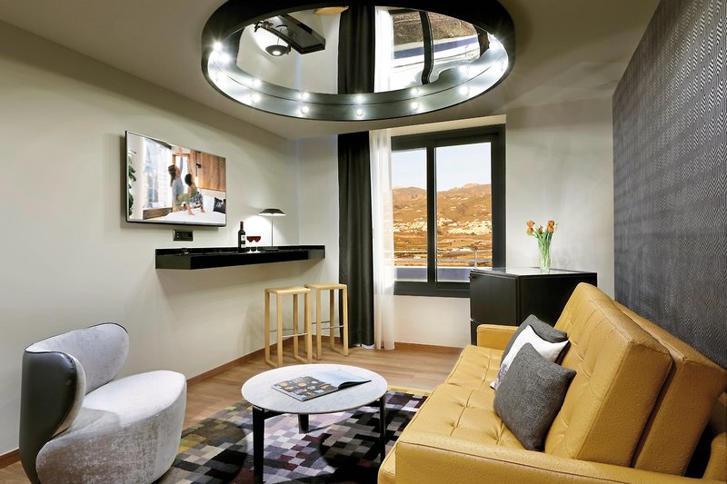 Hard Rock Hotel Tenerife 18