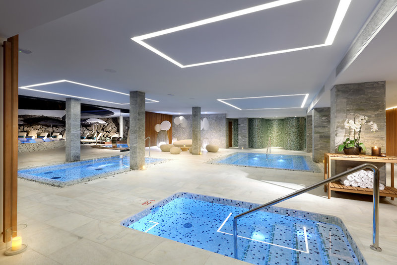 Hard Rock Hotel Tenerife 10