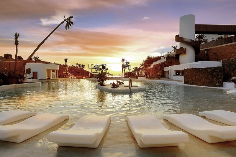 Hard Rock Hotel Tenerife 4