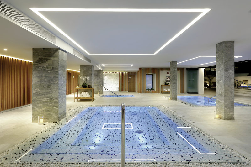 Hard Rock Hotel Tenerife 15