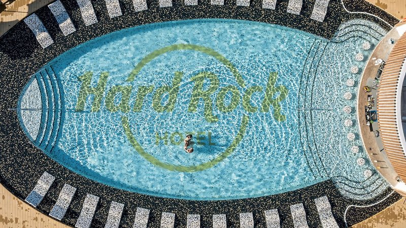 Hard Rock Hotel Tenerife 8