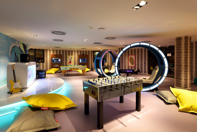 Hard Rock Hotel Tenerife 18