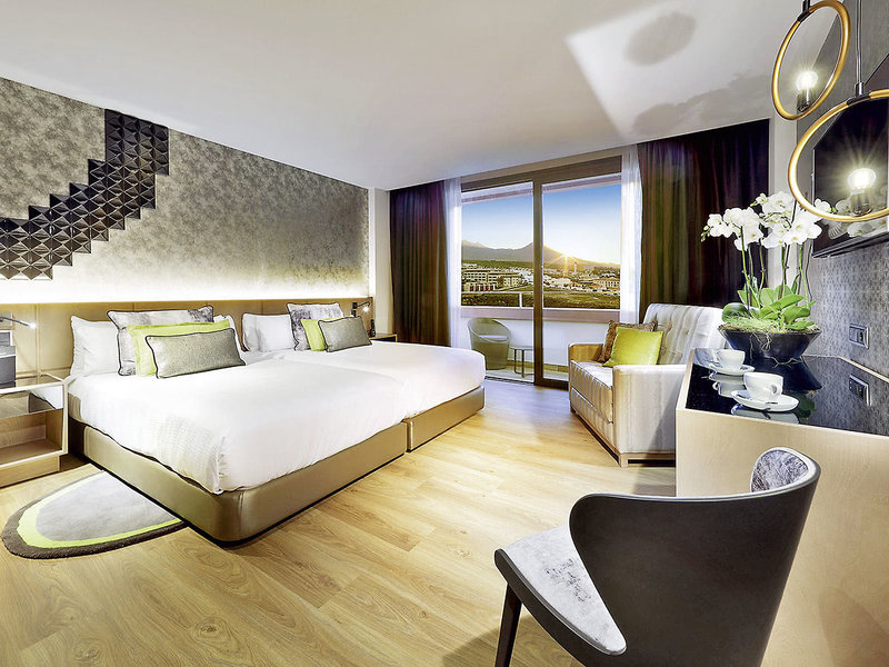 Hard Rock Hotel Tenerife 2