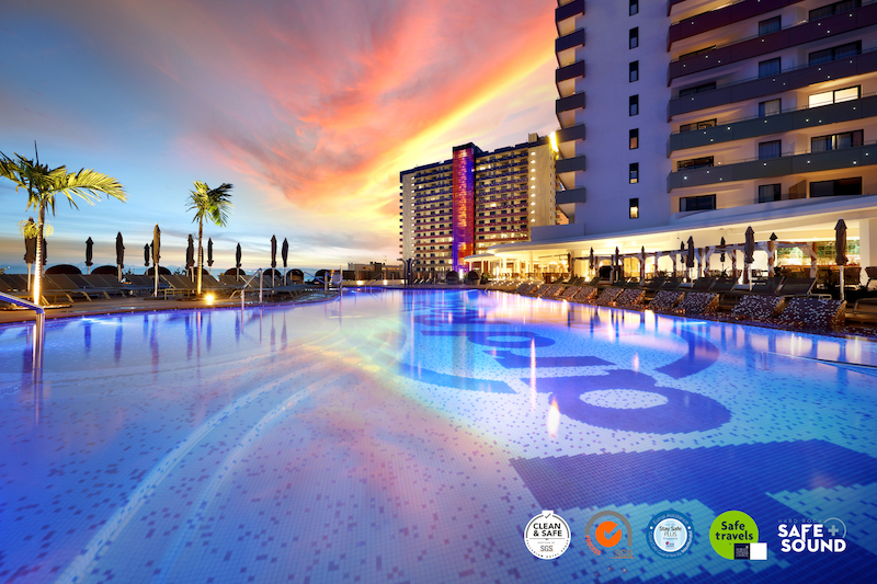 Hard Rock Hotel Tenerife 1