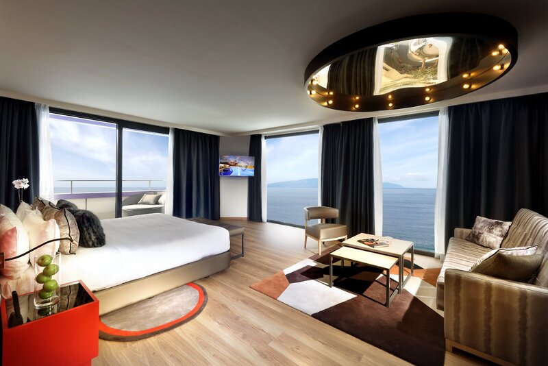 Hard Rock Hotel Tenerife 12