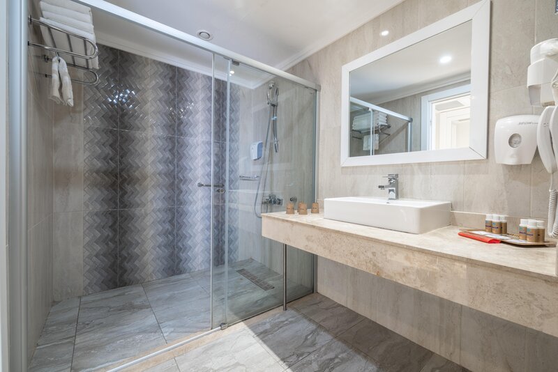 Crystal Waterworld Resort & Spa 37