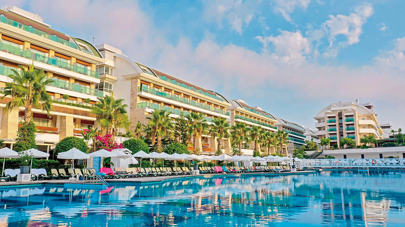 Crystal Waterworld Resort & Spa 1