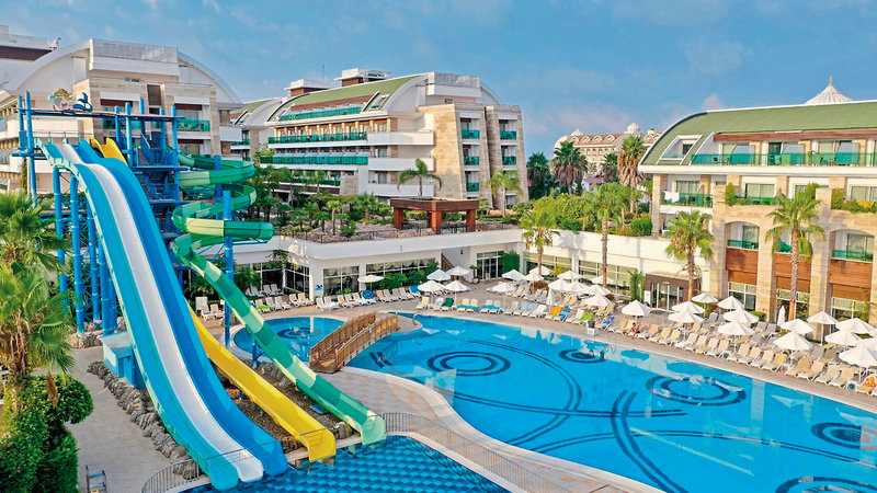 Crystal Waterworld Resort & Spa 5