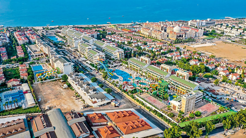 Crystal Waterworld Resort & Spa 22