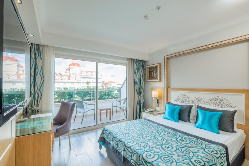 Crystal Waterworld Resort & Spa 41