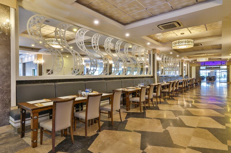 Crystal Waterworld Resort & Spa 84