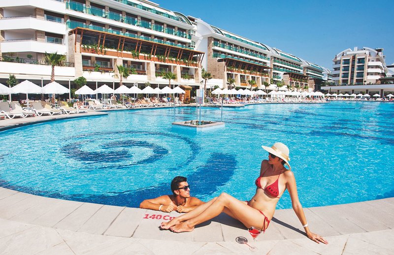 Crystal Waterworld Resort & Spa 1